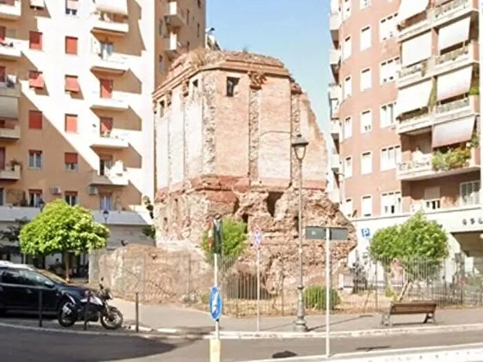 Appartamento monolocale in affitto in Via Homs, Roma