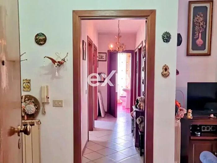 Appartamento in vendita in Via Francesco Petrarca, Cesa
