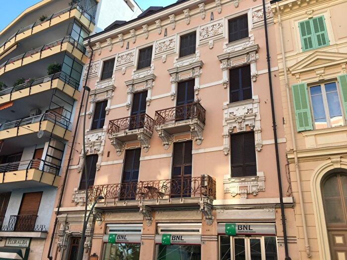 Appartamento bilocale in affitto in Corso Mombello, Porto Vecchio, Sanremo