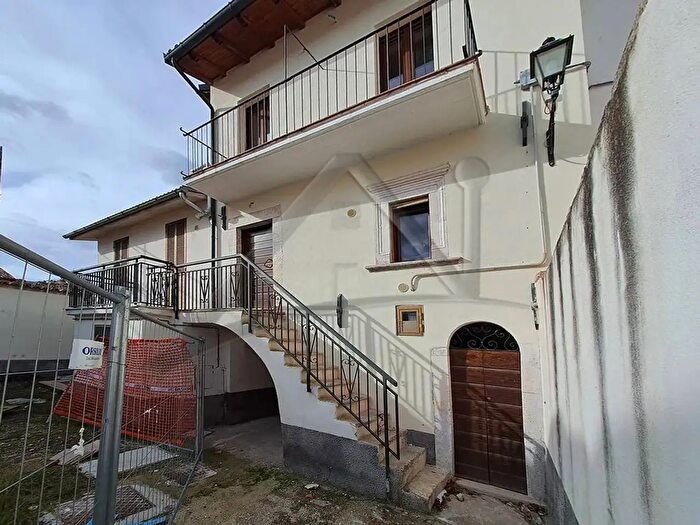 Casa con 5 locali in vendita in Via Flaminio, San Demetrio Ne Vestini