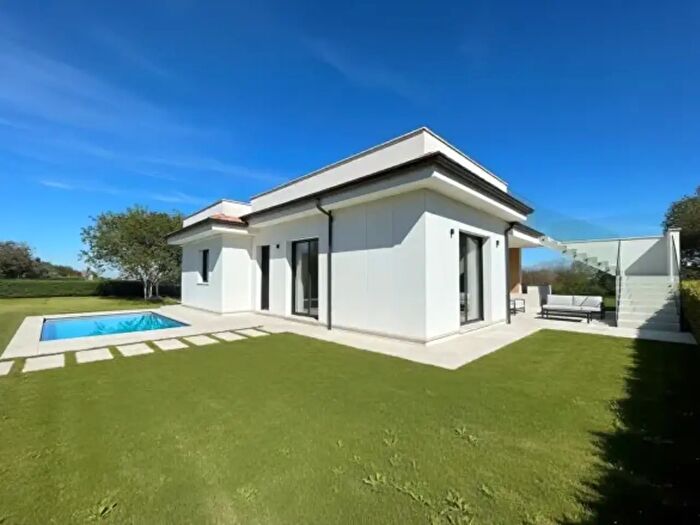 Casa con 5 locali in vendita in Strada Monte Taccone, SantElpidio A Mare