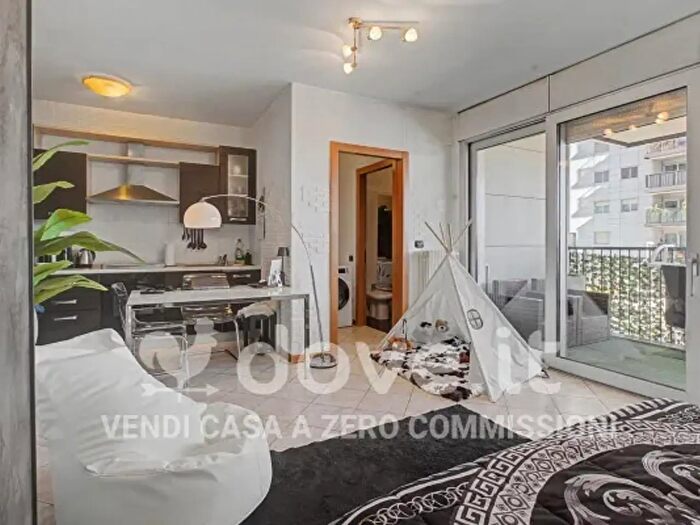 Appartamento monolocale in vendita in Via Gassman, Milano