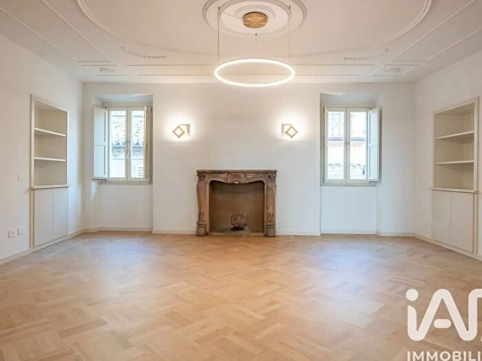 Appartamento con 7 locali in affitto in Via Crispi, Macerata