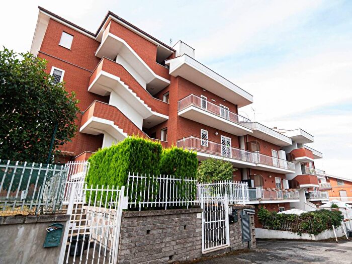 Casa trilocale in affitto in Pavona, Castel Gandolfo