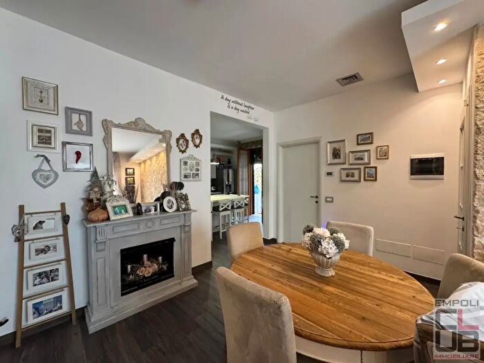 Appartamento con 5 locali in vendita in a Angelico Beato, Empoli