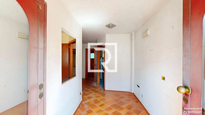 Appartamento con 7 locali in vendita in Cesena