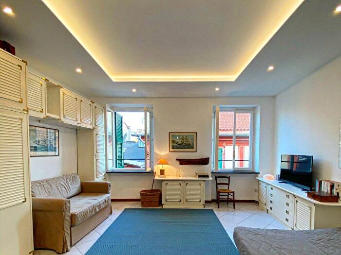 Appartamento monolocale in affitto in Via Campana, Centro, Varazze