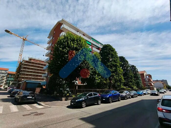 Casa monolocale in vendita in Via Chambèry, Torino