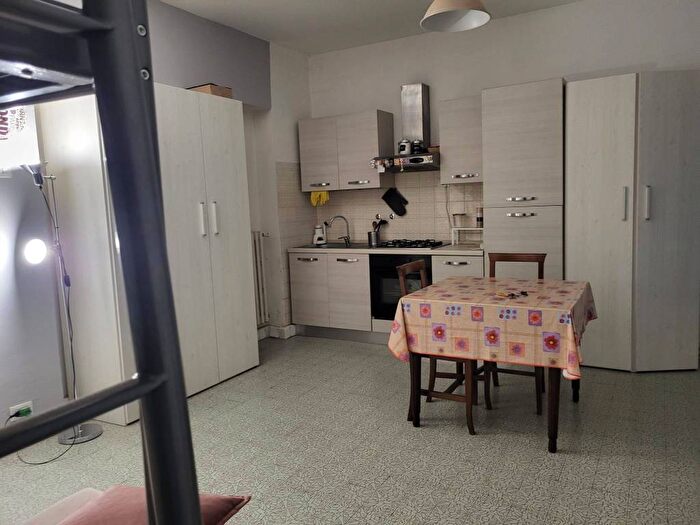 Appartamento monolocale in affitto in via Paglietta, Castiglione Tribunale, Bologna