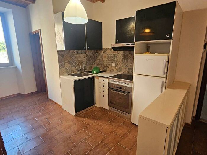 Appartamento bilocale in affitto in Via Dante Alighieri, Centro, Camerano