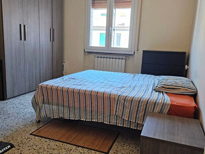 Appartamento quadrilocale in affitto in Viale Alessandro Guidoni, Firenze Nova, Firenze