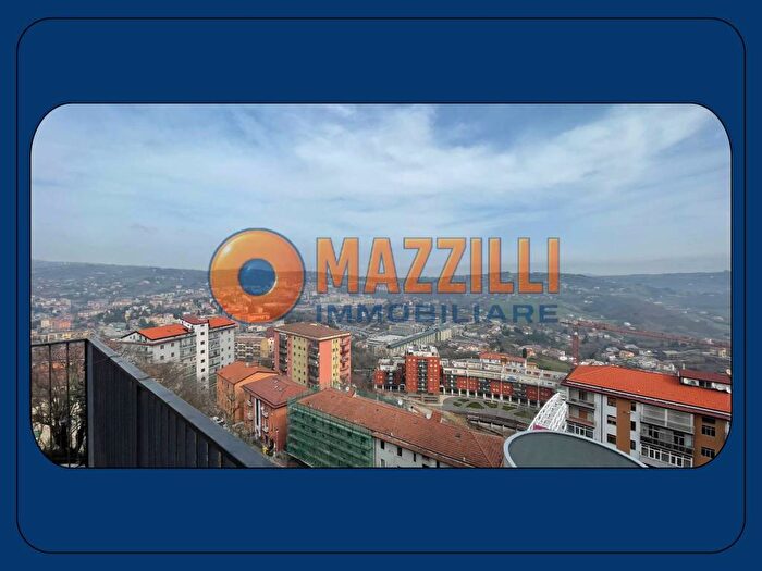 Appartamento trilocale in affitto in Via Vescovado, Centro, Potenza