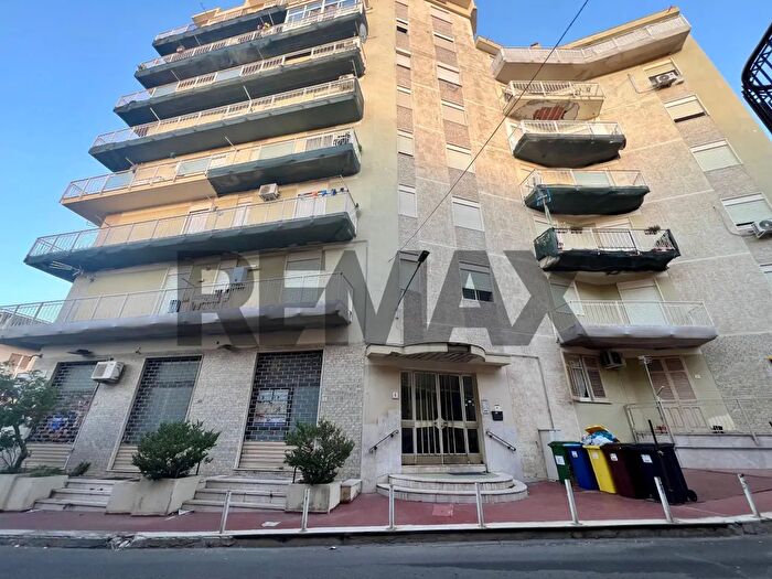 Appartamento con 5 locali in vendita in Via Sottotenente Arena, Villabate