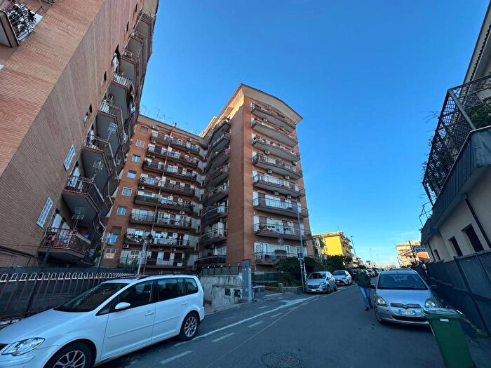 Appartamento trilocale in affitto in Via Giovanni Pascoli, Setteville, Guidonia Montecelio