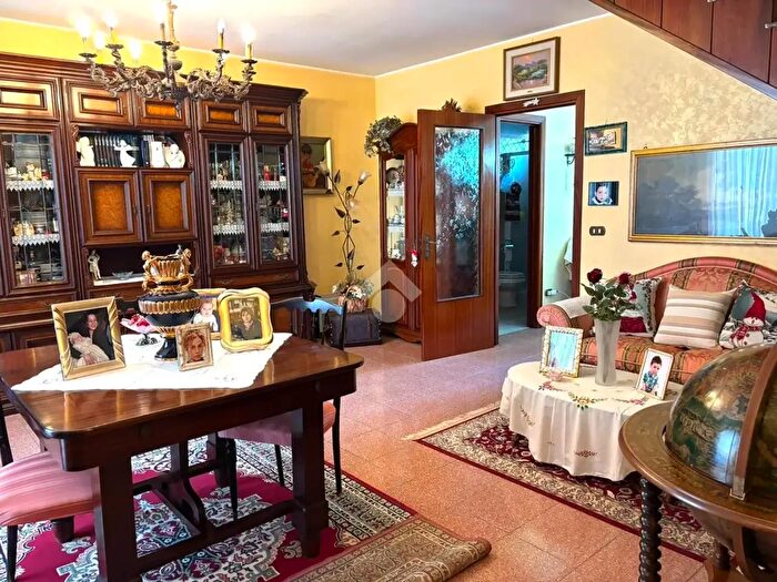 Casa quadrilocale in vendita in Via Mantova, Gallipoli