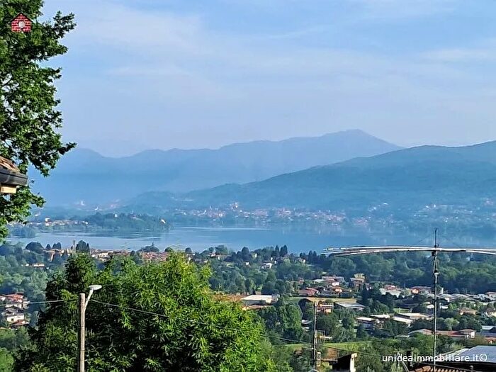 Casa in vendita in Bodio Lomnago Varese Lombardia Italia, Bodio Lomnago