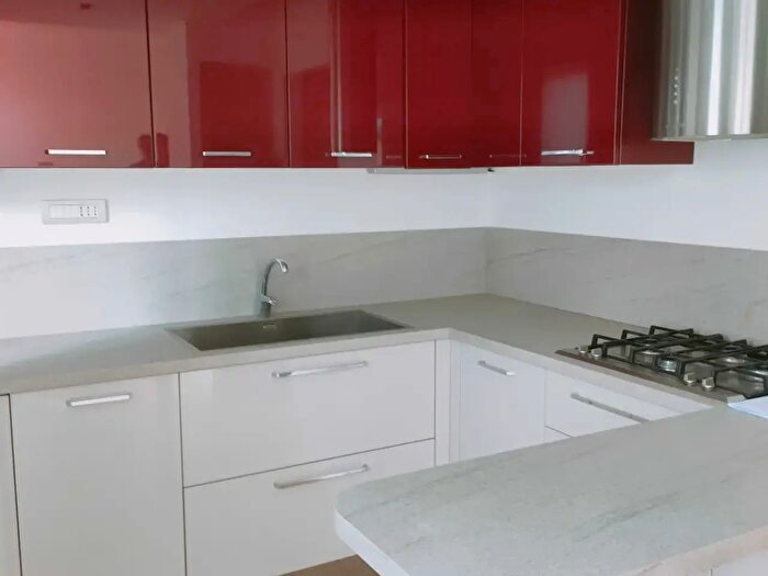 Appartamento quadrilocale in vendita in Via Tasso, Venezia
