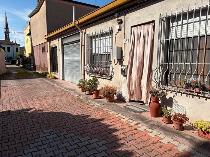 Appartamento trilocale in affitto in Viale Idris Ricci, Centro, Copparo