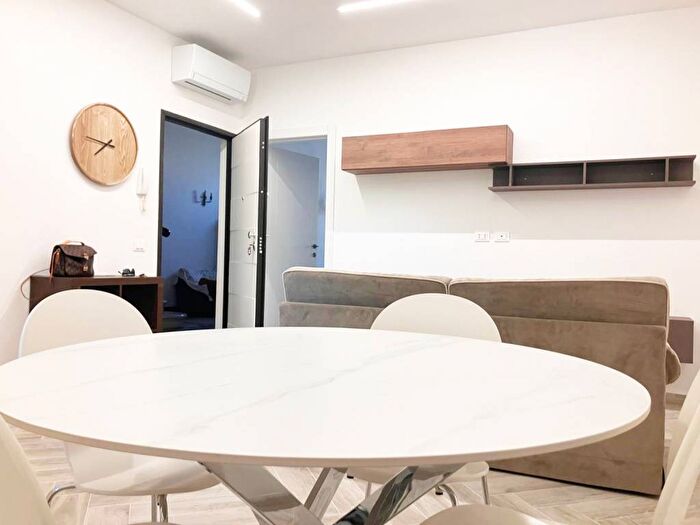 Appartamento trilocale in affitto in Via Armando Diaz, Villaggi Bellaria, Pontedera