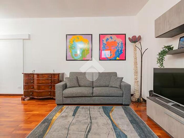 Appartamento bilocale in affitto in Via Lattanzio, Milano