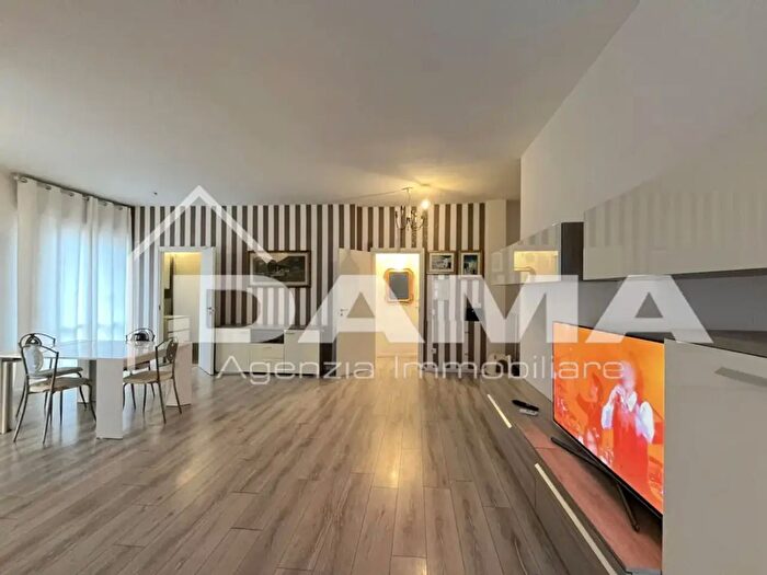 Appartamento quadrilocale in vendita in Via Sergio Tavernari, Forli