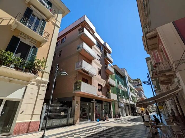 Appartamento trilocale in vendita in Via Firenze, Pescara