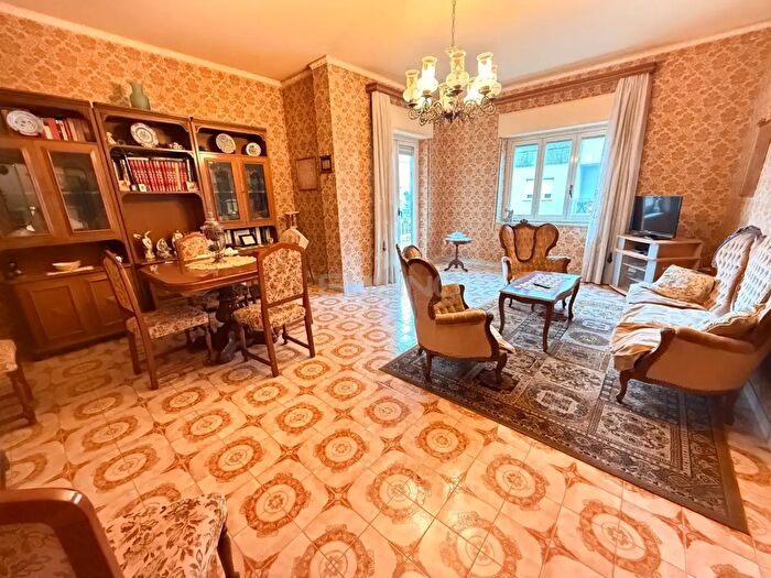 Appartamento quadrilocale in vendita in Tica, Siracusa