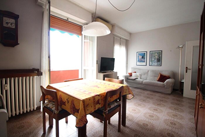 Appartamento quadrilocale in vendita in Via Podgora, Sesto San Giovanni