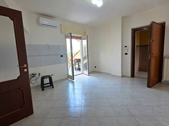 Casa trilocale in affitto in Via San Francesco, Centro, Marigliano