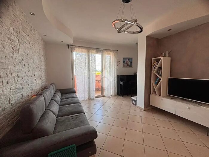 Appartamento quadrilocale in vendita in Via Via Mar Jonio, BellariaIgea Marina