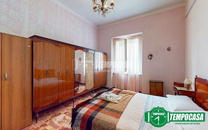 Appartamento trilocale in vendita in Via Roma, Arquata Scrivia