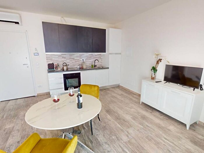 Appartamento monolocale in affitto in Via del Ceppo Vecchio, Centro Storico San Francesco, Prato