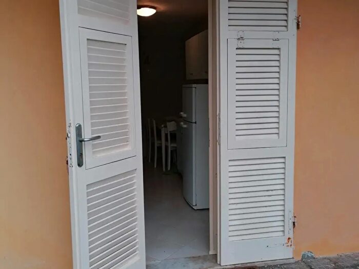 Appartamento bilocale in affitto in Massa