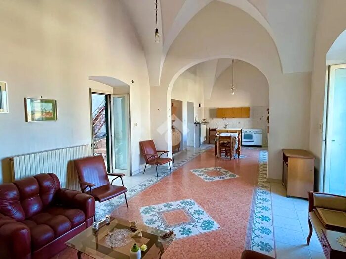 Casa quadrilocale in vendita in Via Ripamonti, Ugento