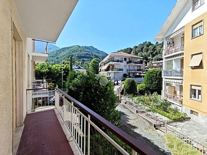 Appartamento trilocale in affitto in Via Cardon, Torre Pellice