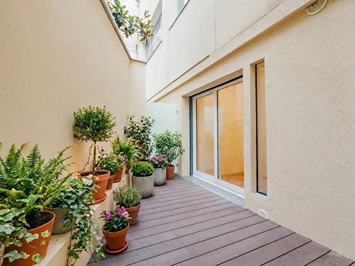 Appartamento trilocale in vendita in Via Privata Grado, Milano