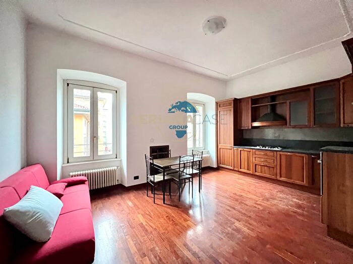 Appartamento quadrilocale in vendita in Piazza Libertà, Albino