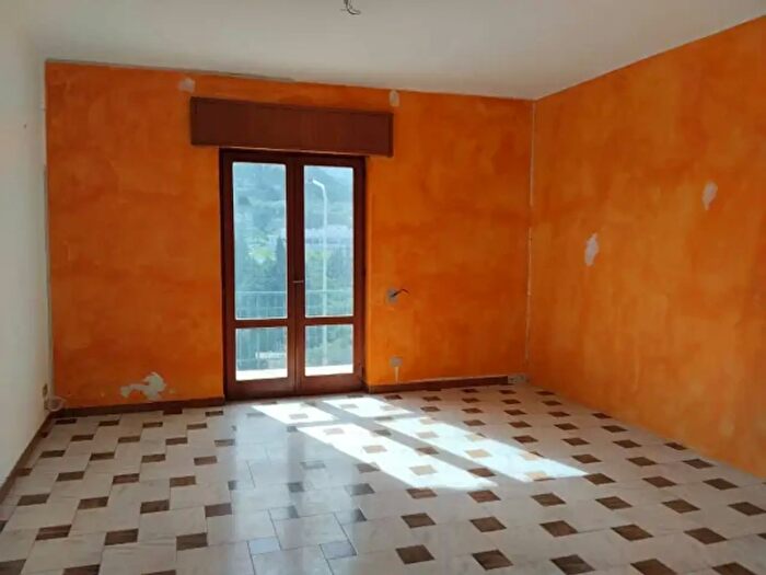 Appartamento trilocale in vendita in Via Don Luigi Sturzo, Capri Leone