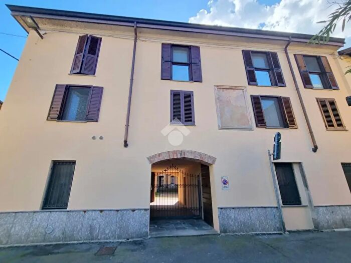 Appartamento monolocale in vendita in Via Borgo Adda, Lodi