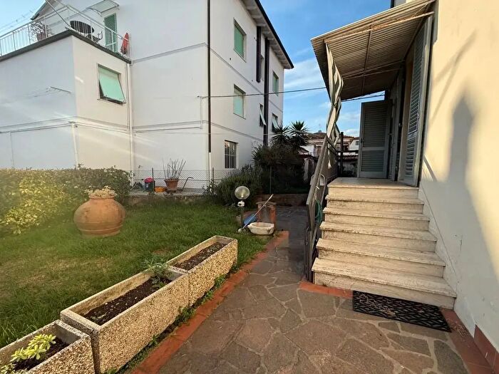Appartamento con 5 locali in vendita in Certaldo