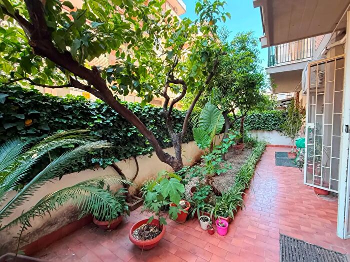 Appartamento bilocale in vendita in Via Damaso Cerquetti, Roma