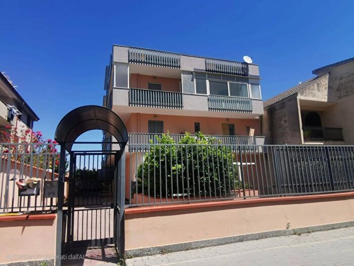 Appartamento trilocale in vendita in Via Federico Verdinois, Caserta