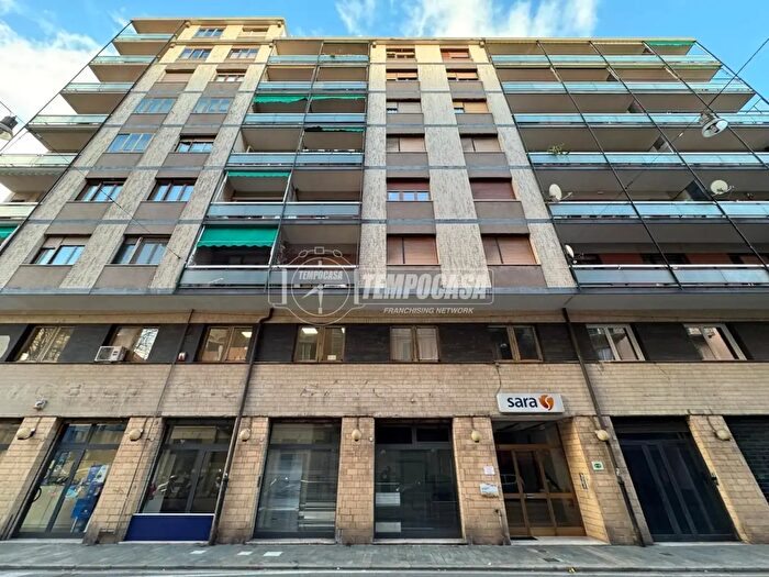 Appartamento quadrilocale in vendita in Via Bartolomeo Guidobono, Savona