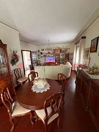 Appartamento trilocale in vendita in Montecatini Terme