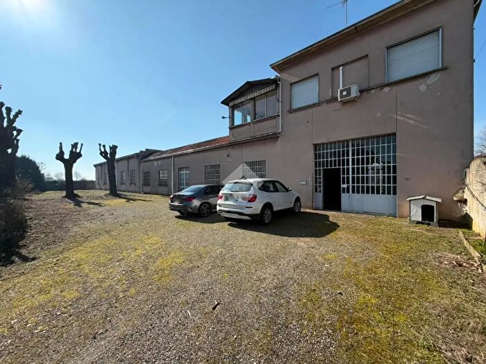 Appartamento in vendita in Via Vigevano, Cerano