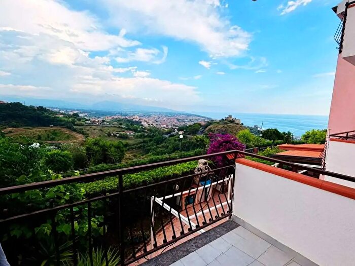 Appartamento trilocale in vendita in Residence Covit, Scalea