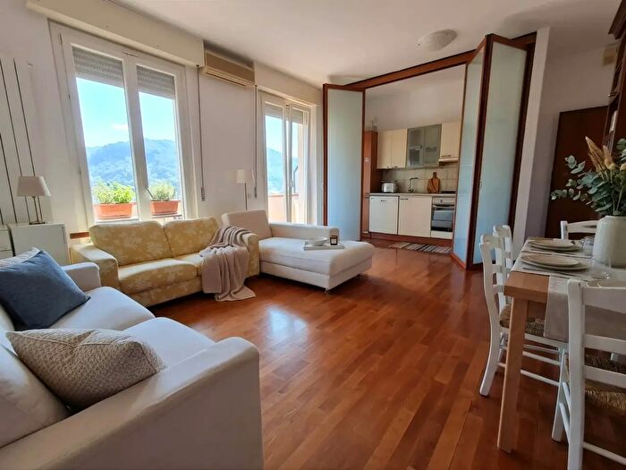 Appartamento bilocale in vendita in Via Gazzoli I Traversa, Lerici