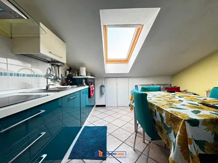 Casa bilocale in vendita in Via Fratelli Vicari, Castagnole Delle Lanze