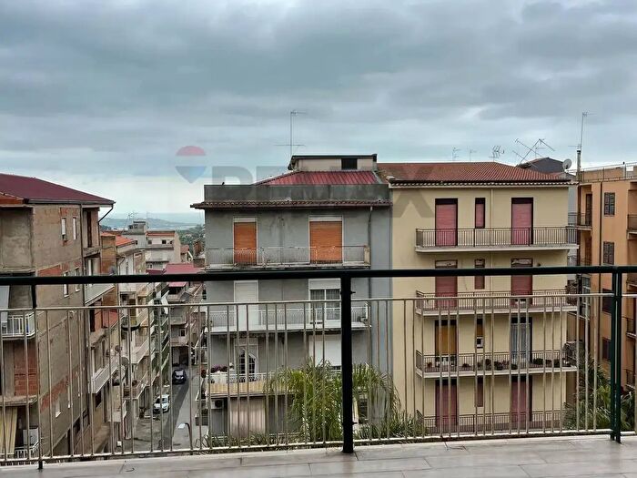 Appartamento quadrilocale in vendita in Favara