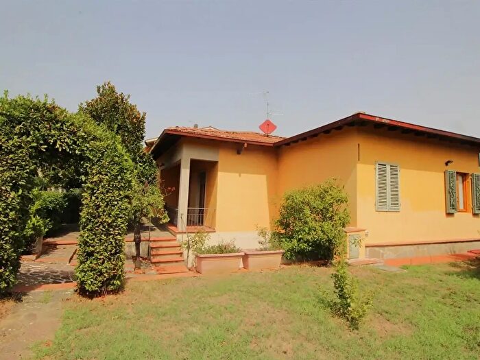 Casa con 7 locali in vendita in San Casciano In Val Di Pesa